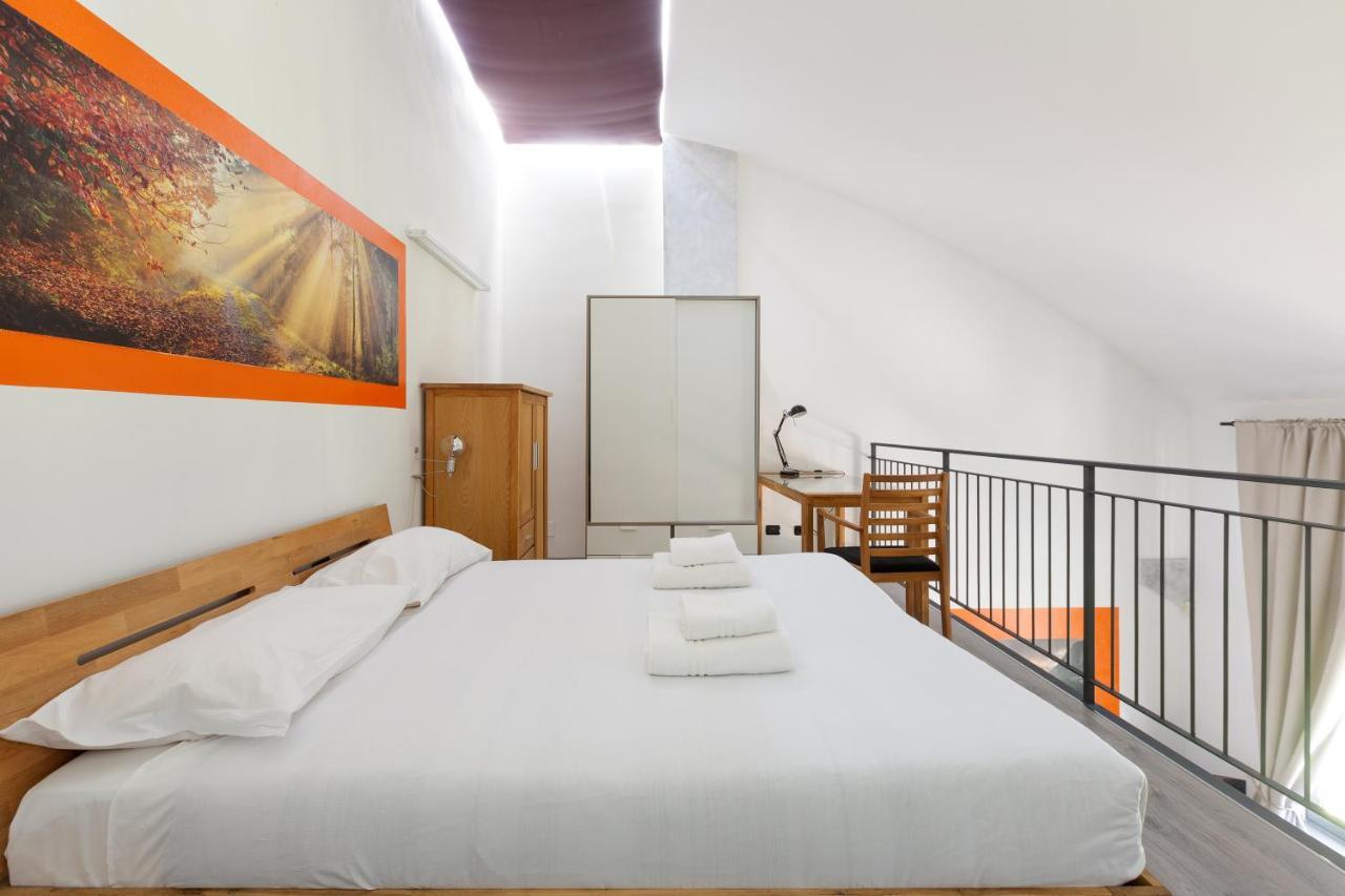 Ferienwohnung Guesthost - Milano Vigentino Loft With Terrace Exterior foto